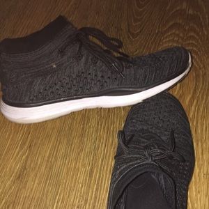 Fabletics training shoes